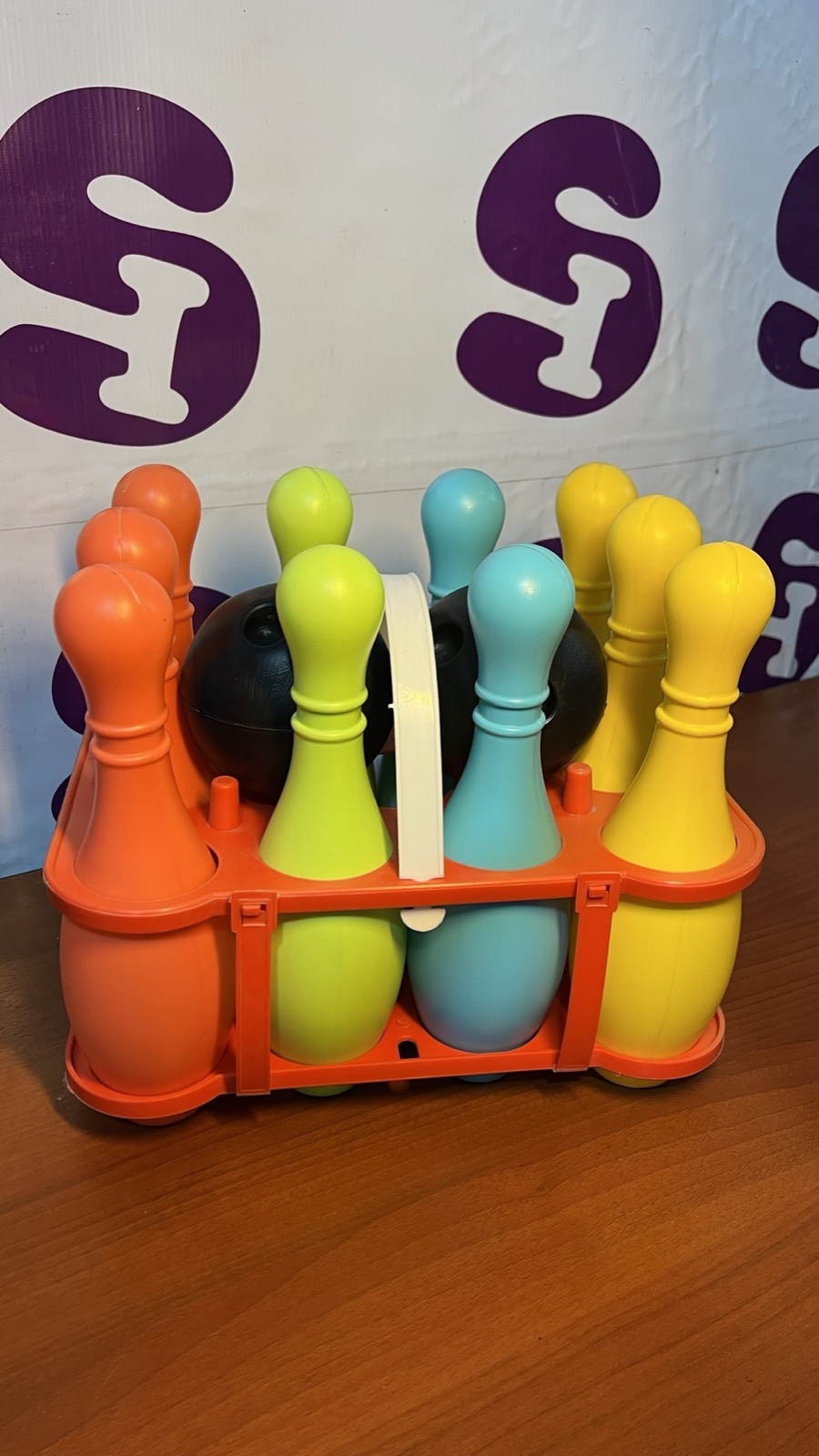 Juego de bolos infantil con soporte