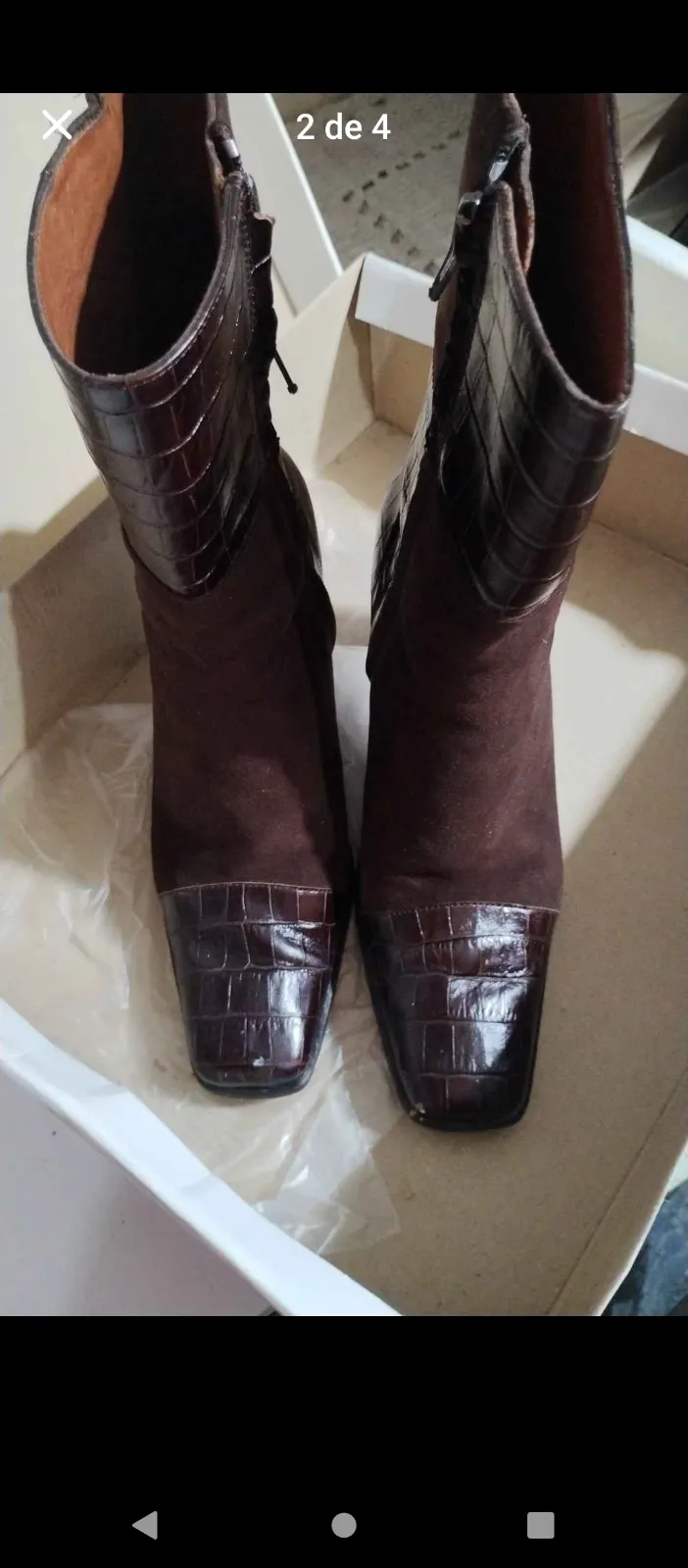 Botas color marrón
