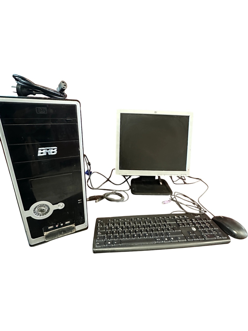 Computadora de escritorio completa