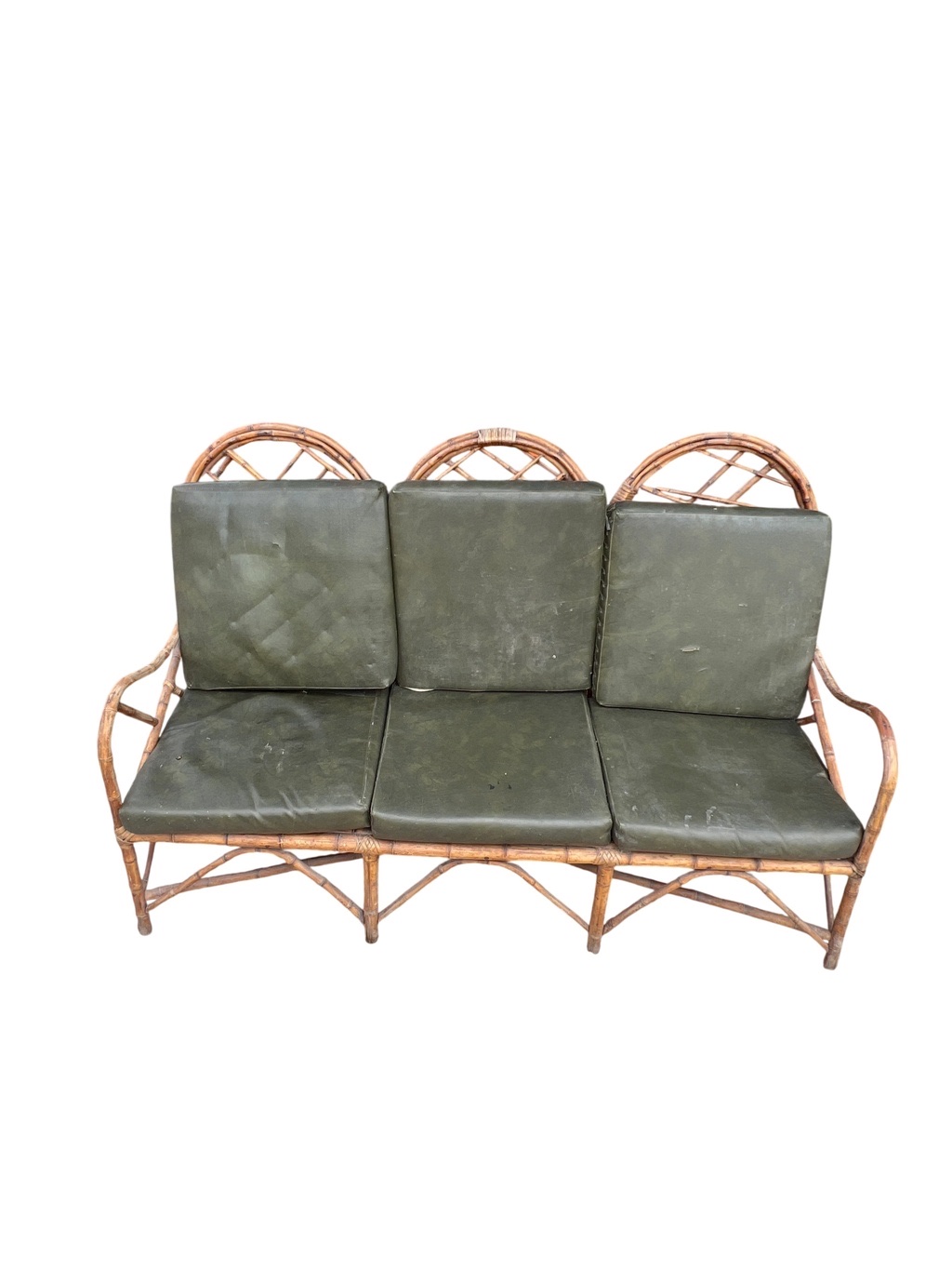 Sillón de mimbre para tres personas
