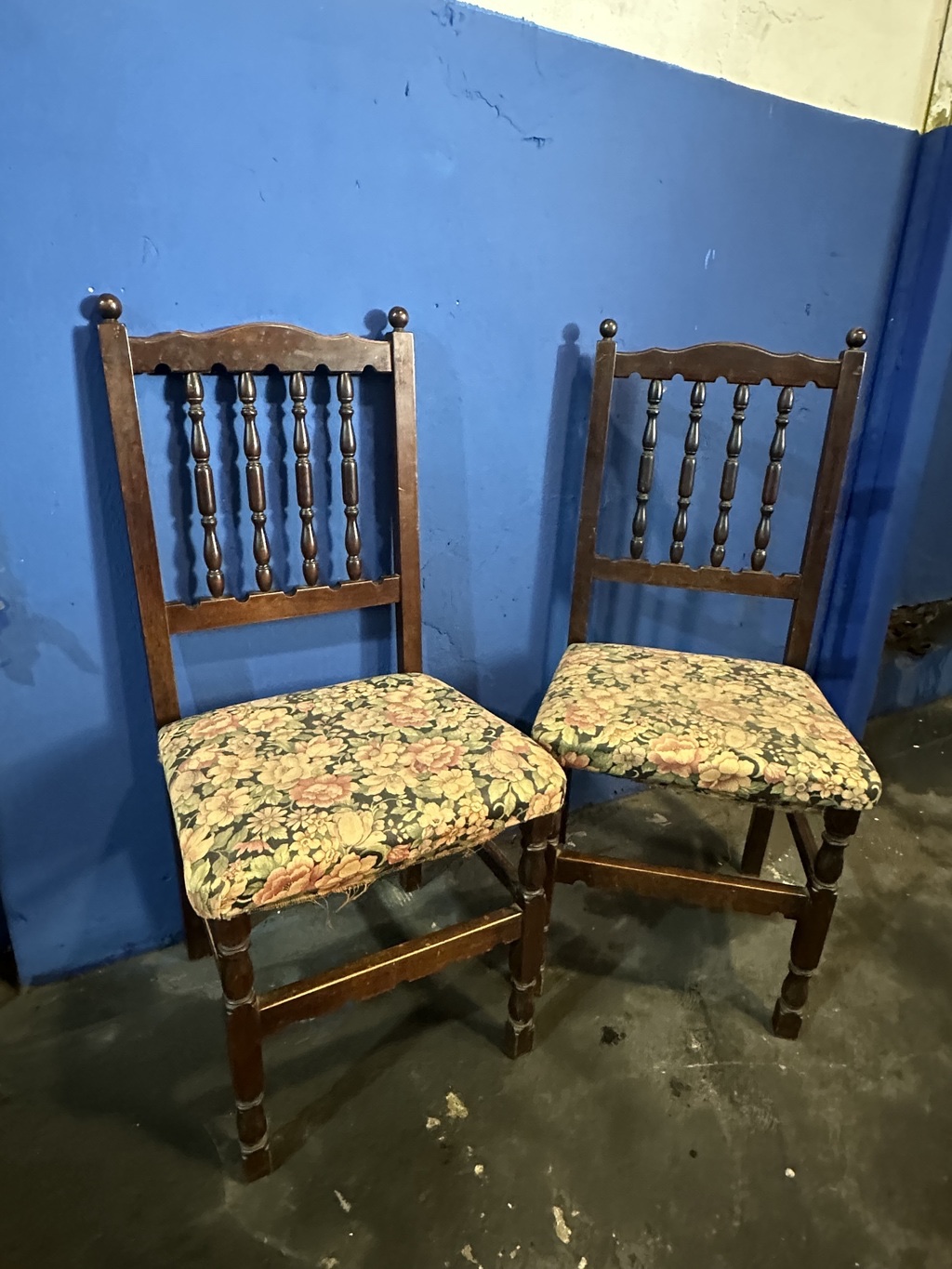 Sillas de madera con asiento tapizado x6